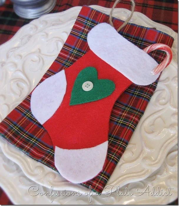 CONFESSIONS OF A PLATE ADDICT 3 in 1 Easy Christmas No-Sew Stocking