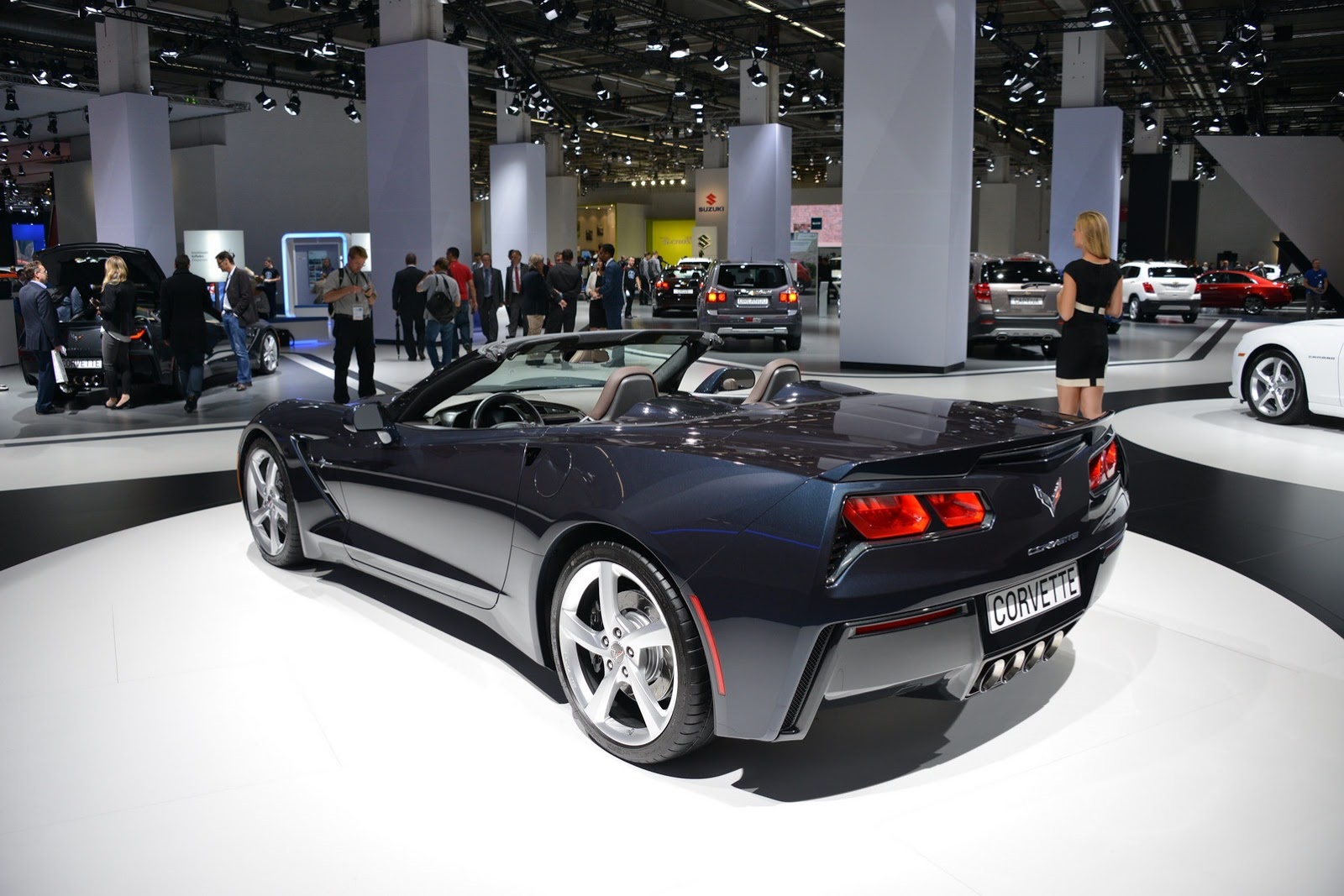 [Corvette-Stingray-9%255B2%255D.jpg]