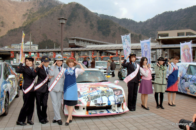 痛車イベントレポート 東武鉄道むすめスプリングフェスタ ダイジェスト 痛車 ラッピング ステッカー制作 痛車イベント スタジオアールデザイン