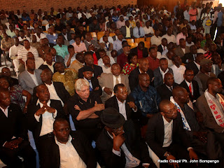 Quelques membres de l’opposition Congolaise dans la salle Fatima le 24/8/2011 à Kinshasa. Radio Okapi/ Ph. John Bompengo