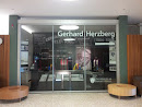 Gerhard Herzberg Nobel Laureate Display