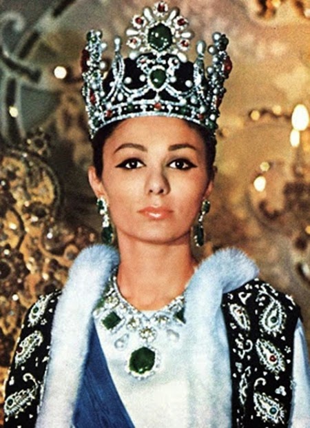Emperatriz Farah Diba
