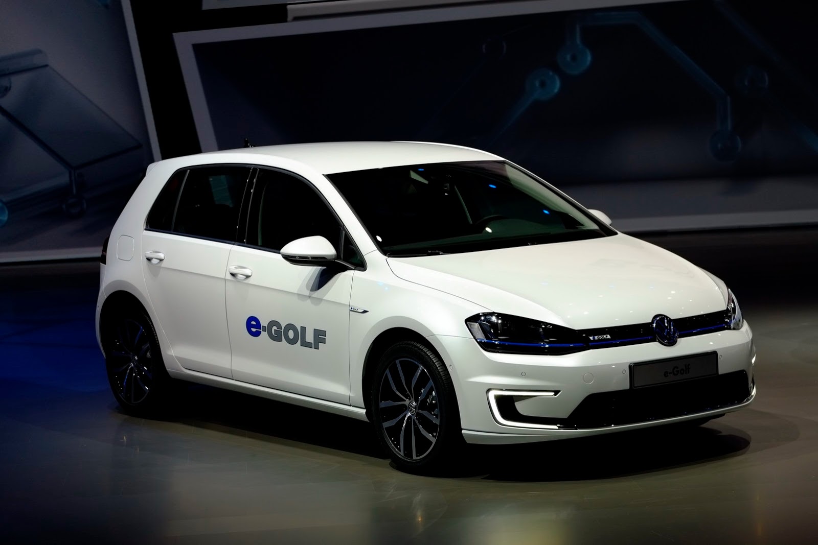 [VW-Group-Night-Event-58%255B2%255D.jpg]