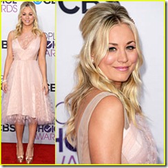 kaley-cuoco-peoples-choice-awards-2013
