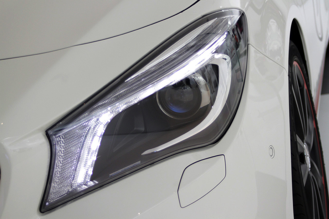 Mercedes-CLA-200-Sport-08.jpg