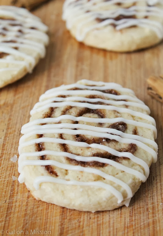 Cinnamon-Roll-Cookies-2-2
