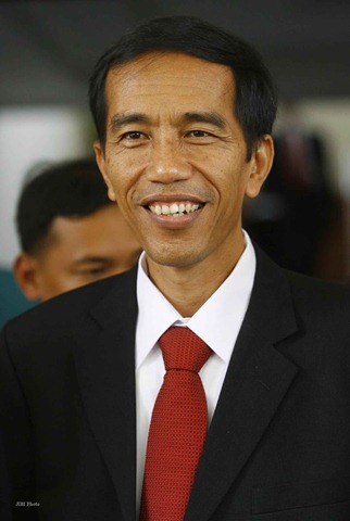 [jokowi%2520mrt%255B3%255D.jpg]
