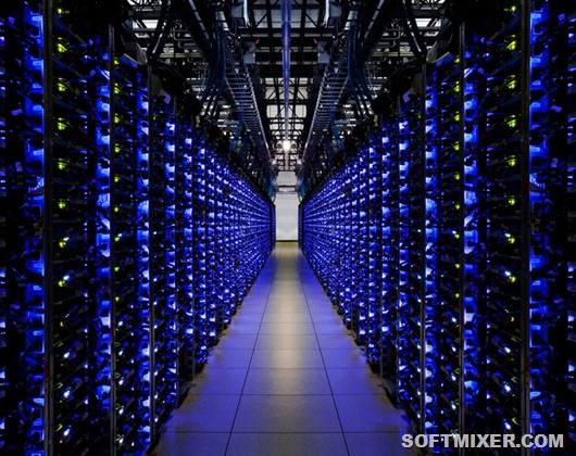 row-of-servers-with-blue-leds-google-data-center-douglas-county