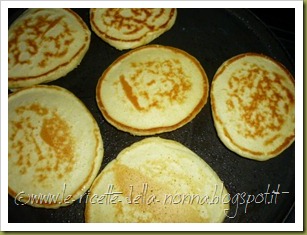 Pancakes con sciroppo d'acero (11)