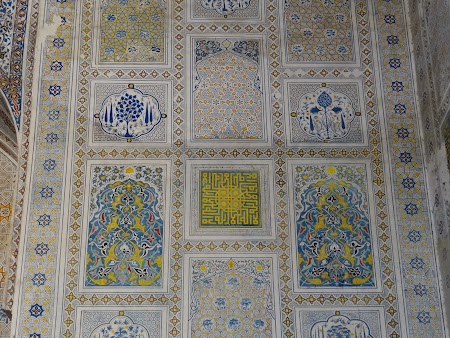 Orasul lui Timur Lenk: Arabescuri din moschee