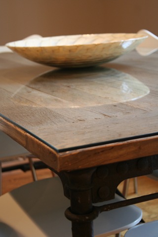 [Glass%2520top%2520for%2520industrial%2520reclaimed%2520wood%2520dining%2520table%25201%255B3%255D.jpg]