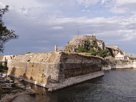 36. Zidurile cetatii Corfu.JPG