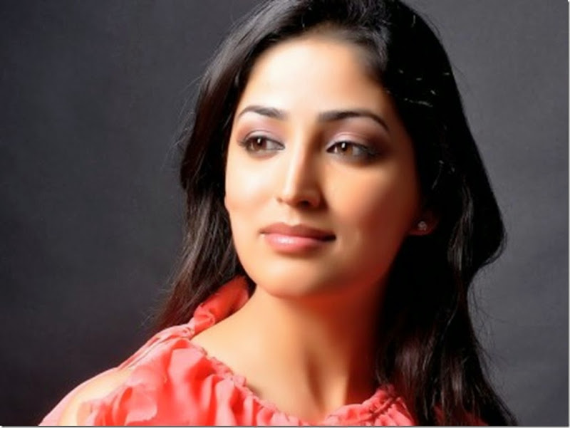 Yami-Gautam-cute-stills (4)