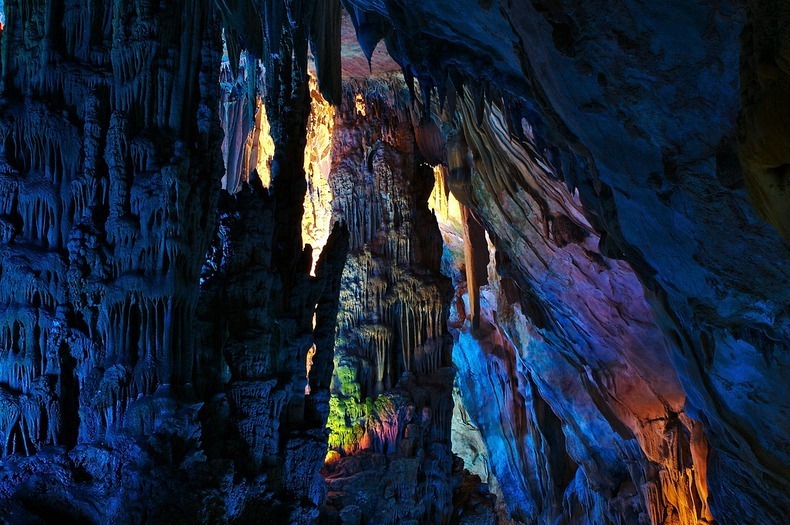 reed-flute-cave-4
