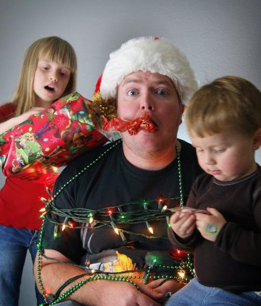 cheat-at-sending-holiday-cards-bauer-power-media
