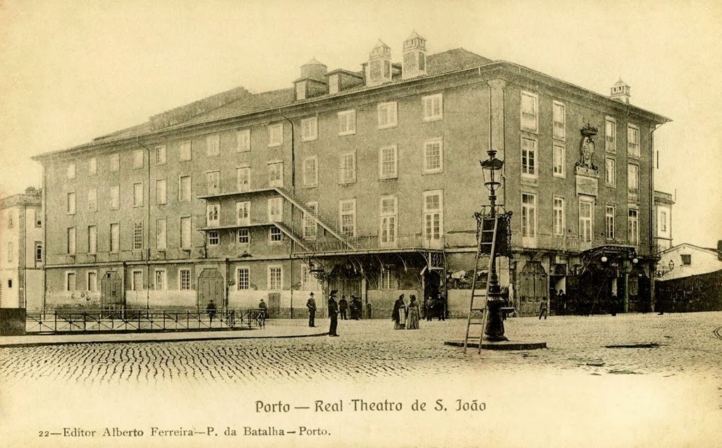 [Teatro%2520S.%2520Jo%25C3%25A3o.2%255B1%255D.jpg]