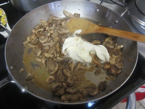 creamy mushroom pasta 223