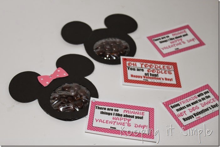 Mickey mouse and Minnie Mouse Homemade Valentines with Printable (10)