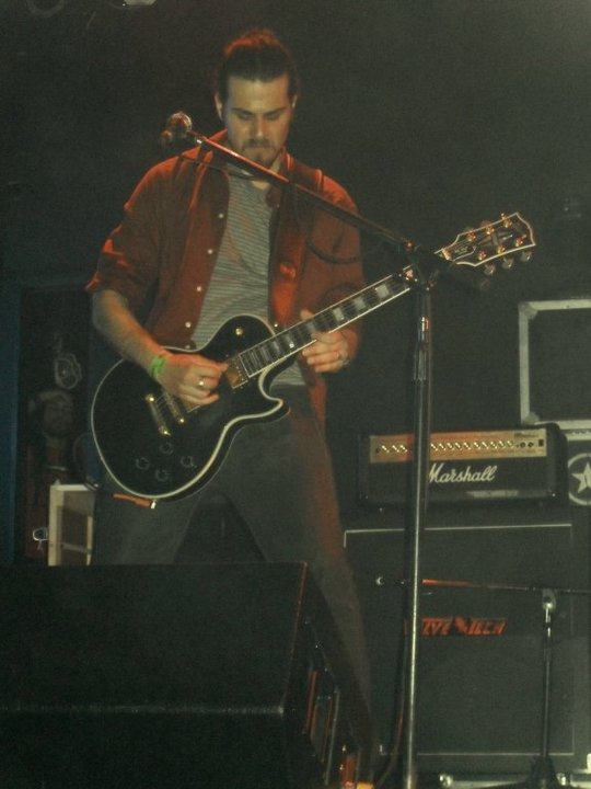 [33481_1673275194592_1318776343_1764195_4723544_n%255B2%255D.jpg]