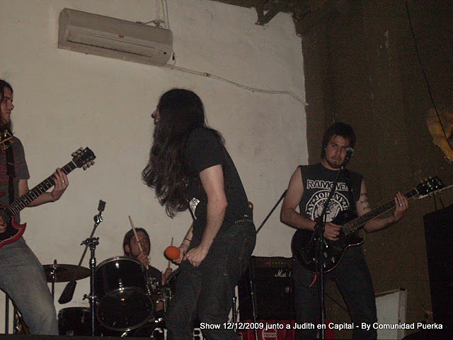 [Pork%2520junto%2520a%2520Judith%252012-12-2009%2520Capital%2520%252816%2529%255B3%255D.jpg]