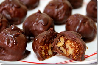 Shokoladovi bonboni s smokini i orehi_6069 (2)