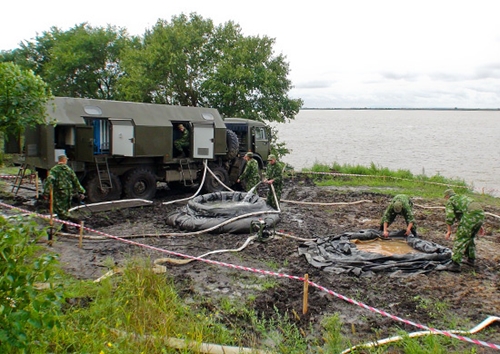 Военные борются с паводками на Дальнем Востоке