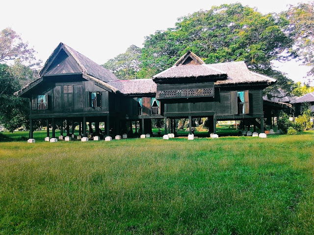 JR s Blog Nostalgia Rumah Kayu Bertiang Batu JR s Blog Nostalgia Rumah Kayu Bertiang Batu