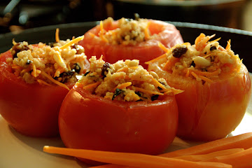 Steamed Stuffed Tomatoes