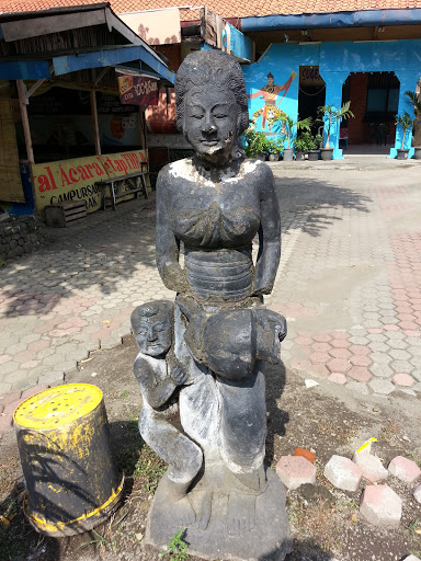 Mother and Son Statue at THR