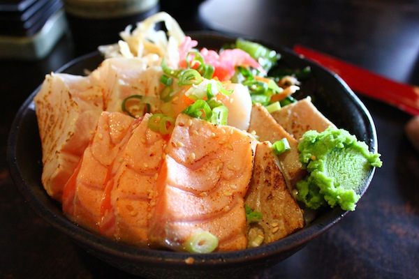 [食記] 淡水 二訪68鮮魚 平價生魚片丼飯