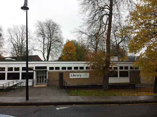 Woodford Green Library 