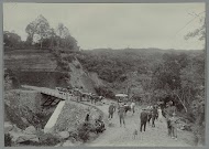 Voltooide brug over de Wenih Rongka
