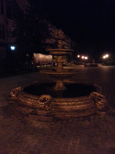 Tri-Level Fountain 