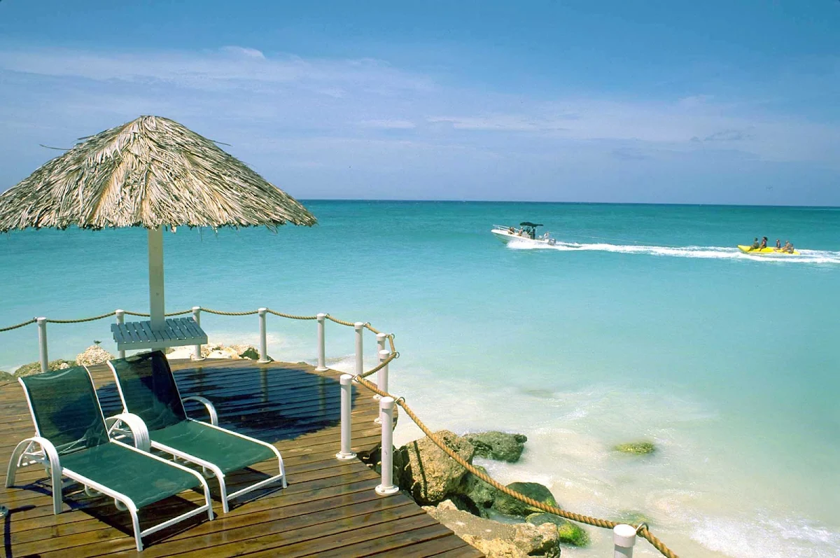 Aruba-beachfront1 - Deck time on Aruba.