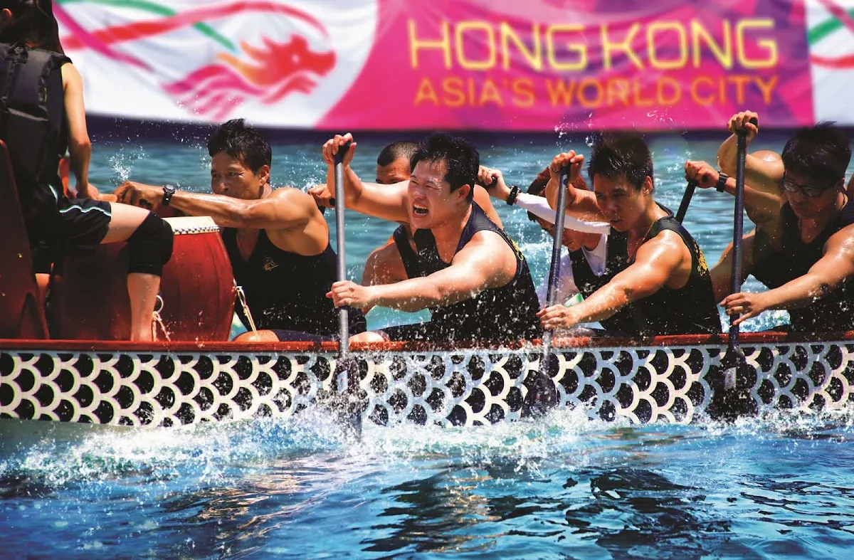 Hong-Kong-dragonboat2 - Dragon boat races in Hong Kong. The Dragon Boat Carnival has become one of the world's great parties.