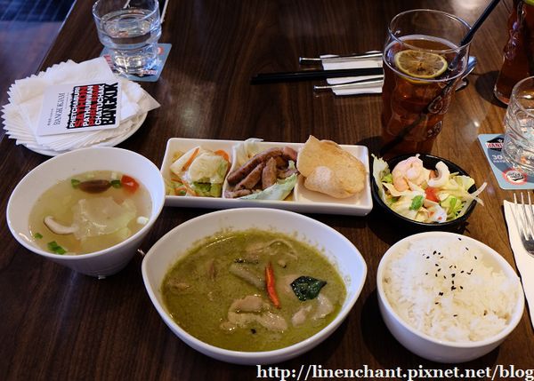 【BANGKOK JAM泰過熱時尚泰式料理】平價商業午餐超划算啊...
