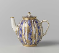 Theepot met verticale banden