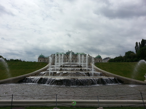 Belvedere Central Fountain