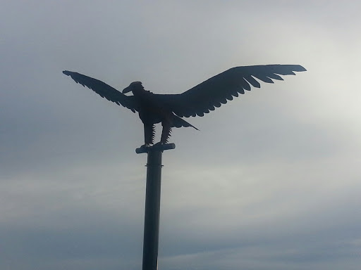 Rusty Crow Statue