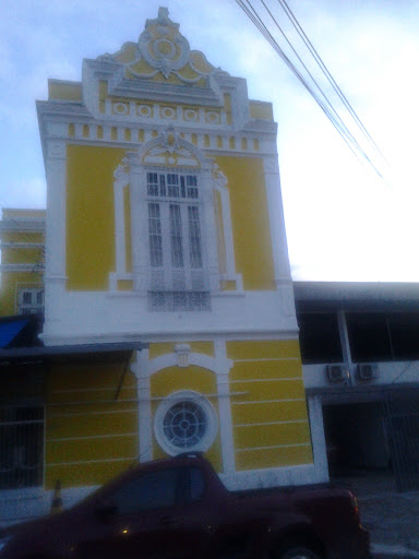 Casa Amarela Antiga