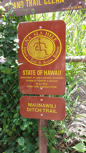 Maunawili Ditch Trail