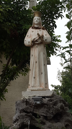 Saint Mary Statue Chnaniir