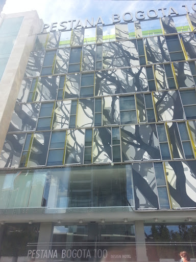 Edificio Pestana Bogota 100