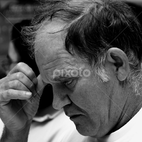 Thinking by António Lopes - People Portraits of Men