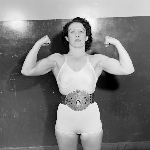 Women Wrestlers (Mildred Burke) - Myron Davis — Google Arts & Culture