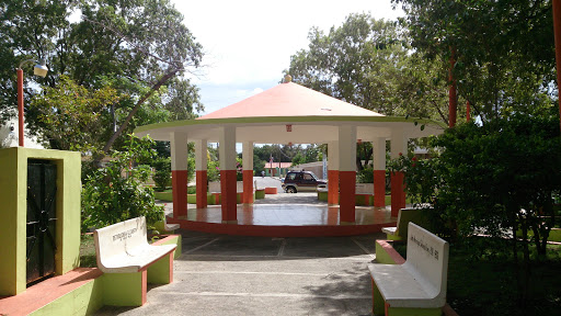 Gazebo Parque Central Buey