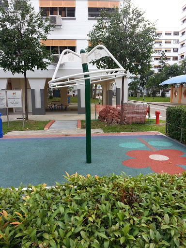 Pasir Ris Umbrella Sculpture