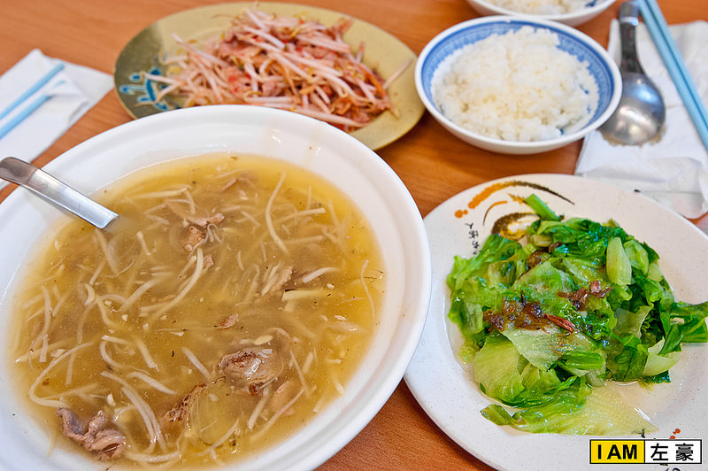  高雄o大社區 廟口生炒鴨肉焿  