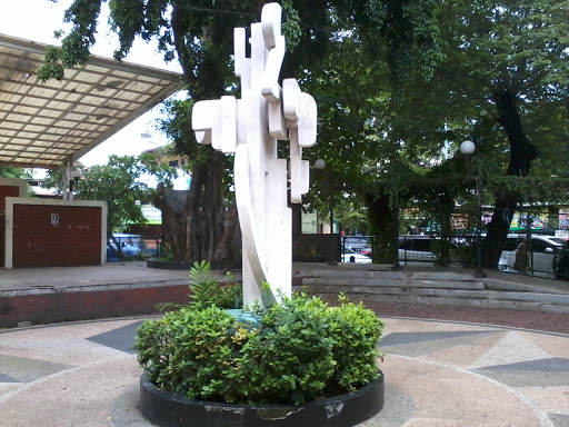 Patung Taman FBS 