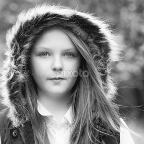 Autumn Sessions by Dominic Lemoine Photography - Black & White Portraits & People